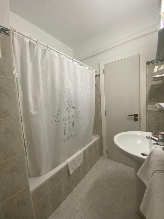Guest house Pitiusa 2*