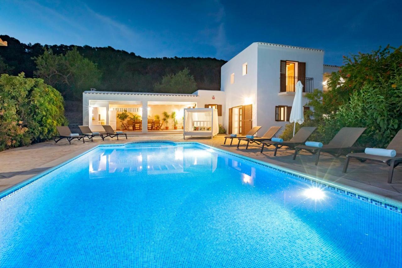 In Ibiza Town, Sleeps 11 - Monte Villa *