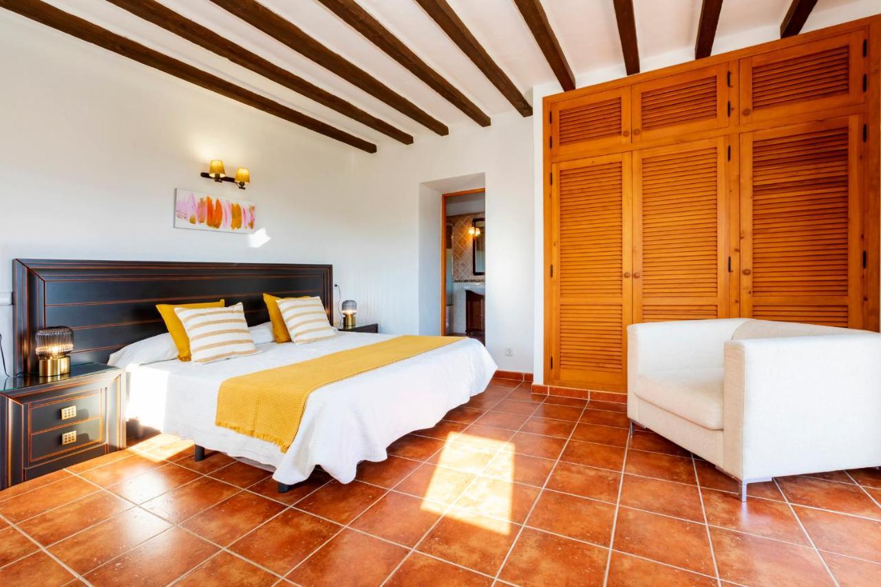 Villa In Ibiza Town, Sleeps 11 - Monte San José