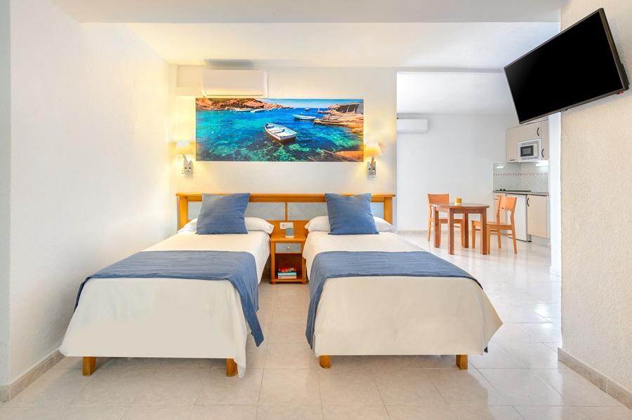 Apartment Vibra Caleta (adults Only) Sant Antoni de Portmany