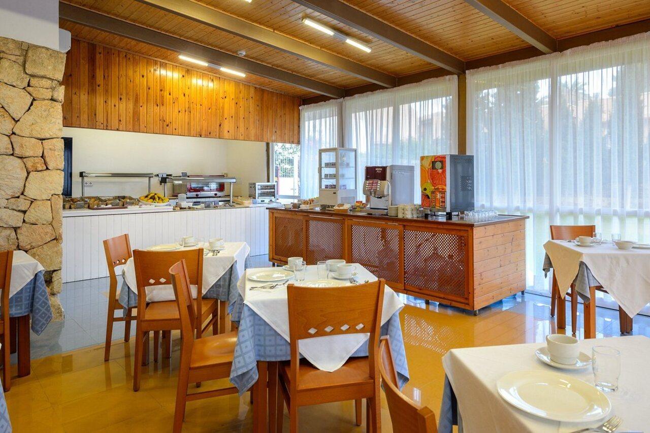 Vibra Isola - Adults Only