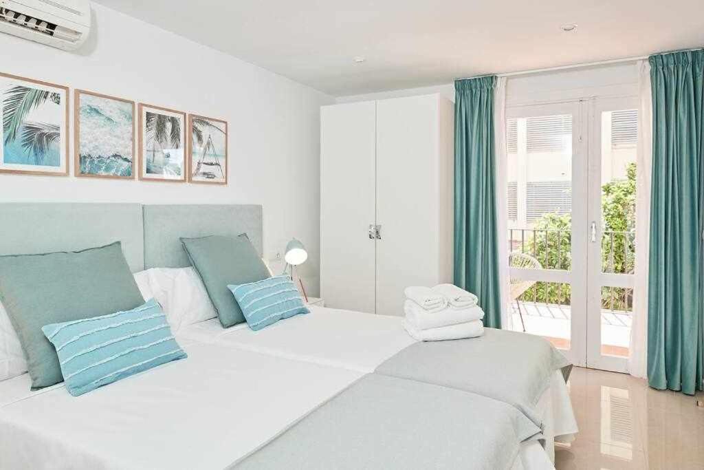 Vakantiehuis New Y Cute Bovedas Playa Den Bossa *