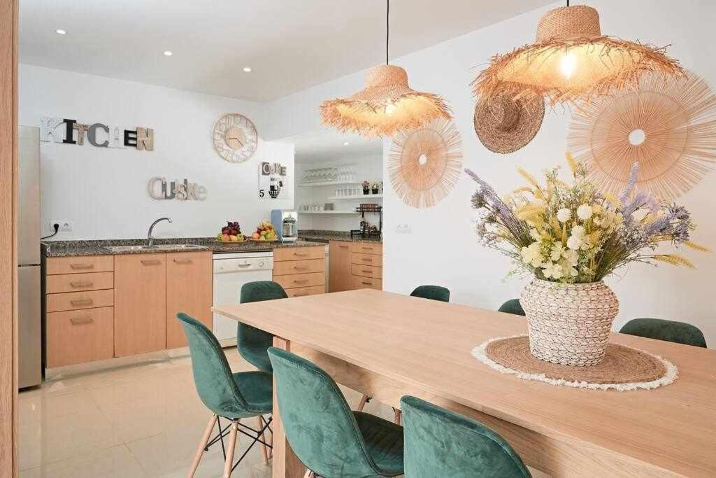 New Y Cute Bovedas Playa Den Bossa Vakantiehuis