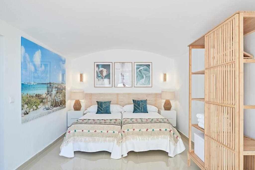 New Y Cute Bovedas Playa Den Bossa Sant Jordi de ses Salines