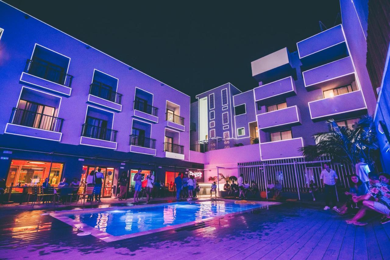 Amistat Island Hostel Ibiza - Albergue Juvenil Hostel *