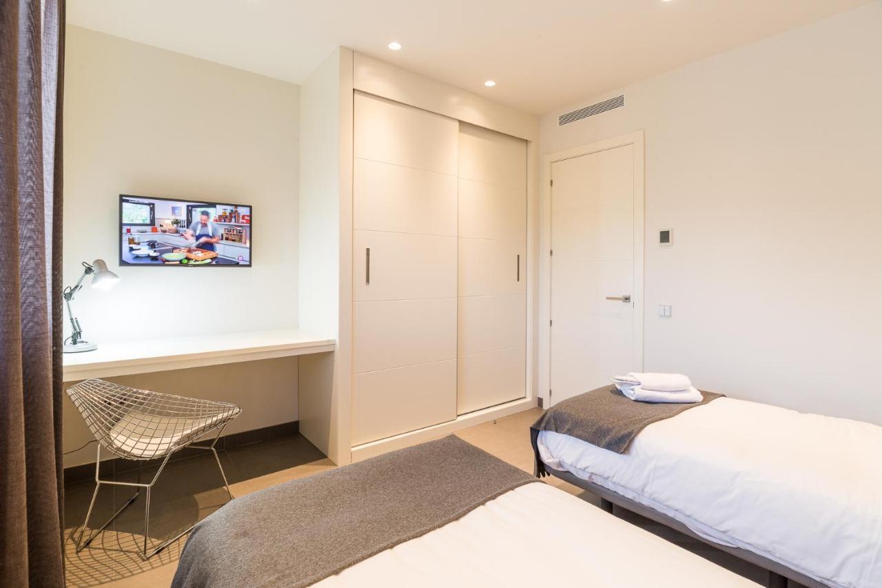 Emyla New Modern With Gym 5 Min From Pacha Y Lio Holiday home