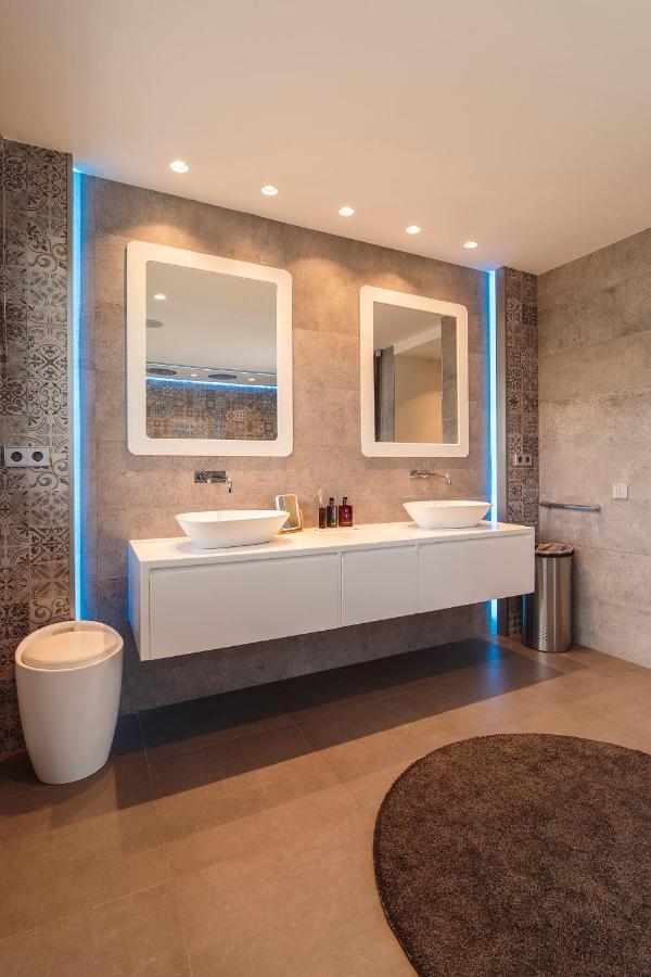 Emyla New Modern With Gym 5 Min From Pacha Y Lio Holiday home *