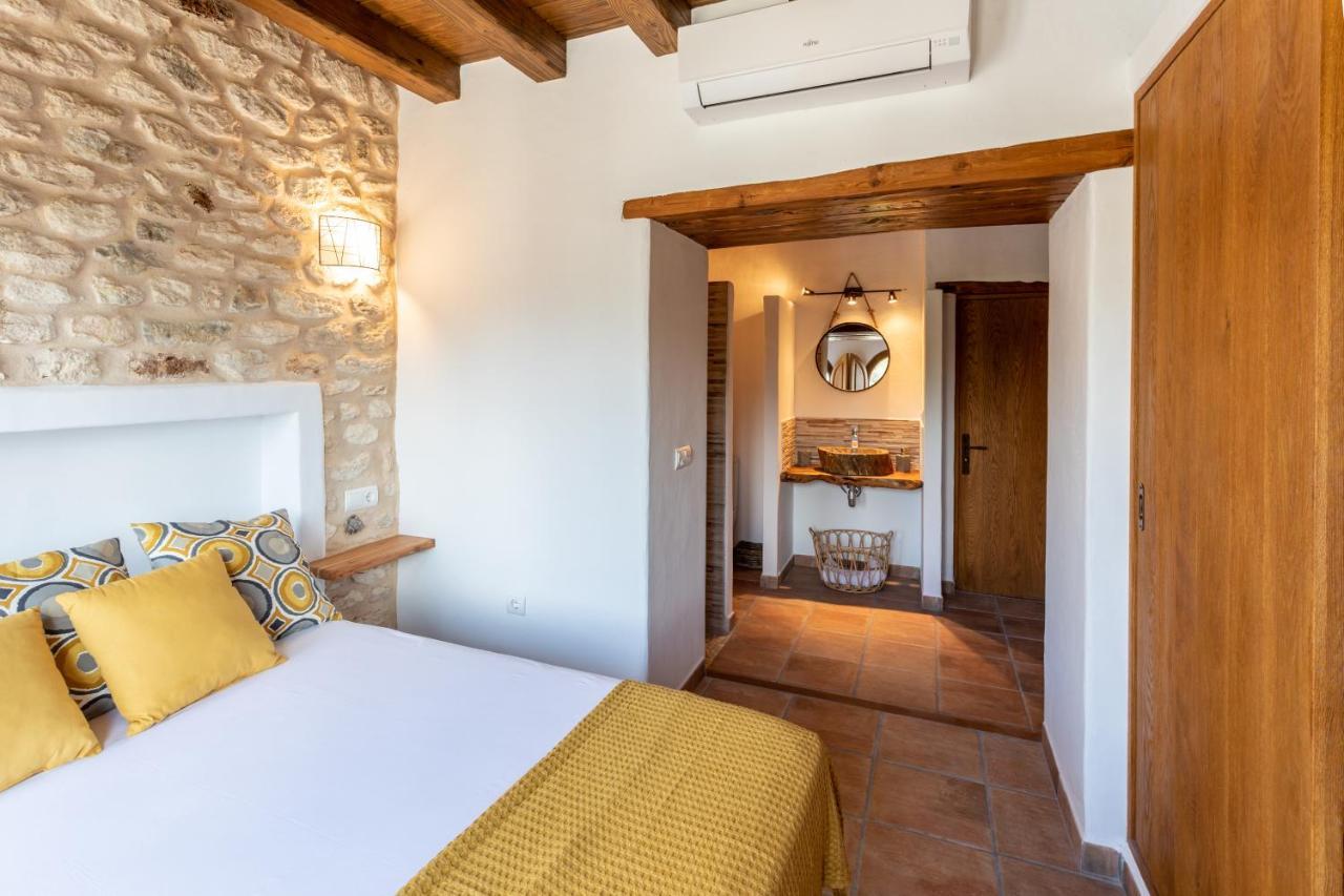 Holiday home Casa Can Codolar Sant Llorenc de Balafia
