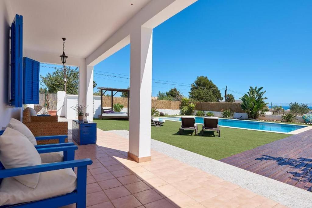 The Lovely Villa
