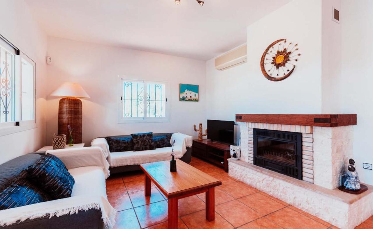 Xumeu Villa *
