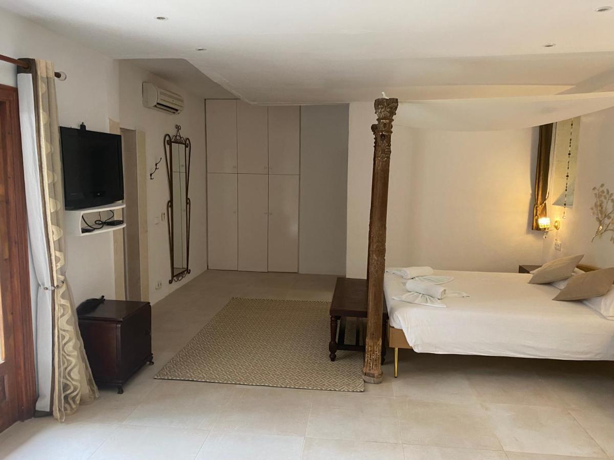 Guest house Iara