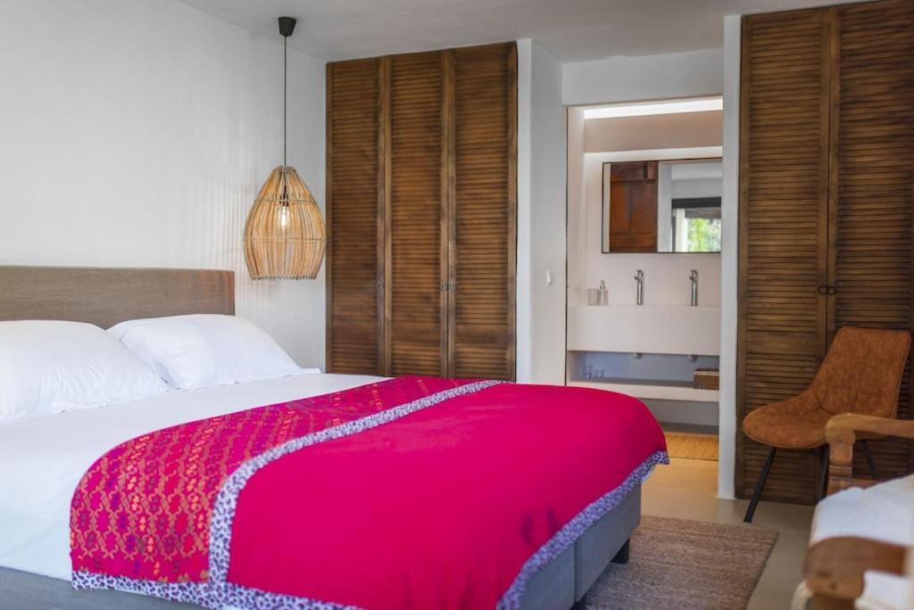 Finca Victoria Eu - A Lovely Ibiza In The Hills Villa Can Furnet
