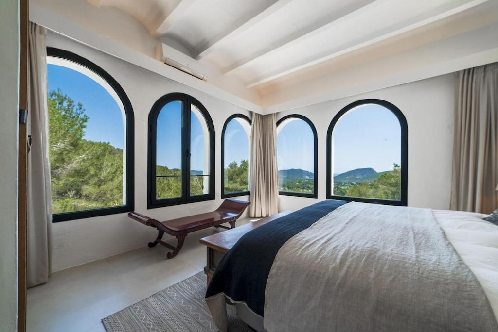 Finca Victoria Eu - A Lovely Ibiza In The Hills *