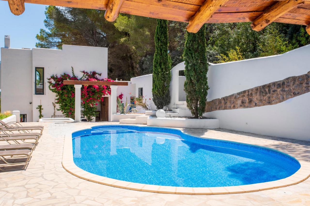 Villa Finca Victoria Eu - A Lovely Ibiza In The Hills Can Furnet