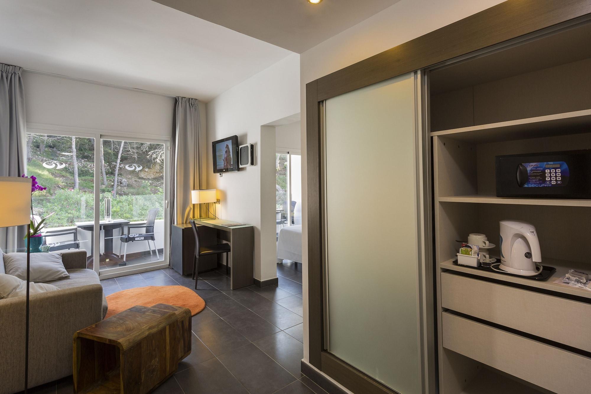 Palladium Cala Llonga - Adults Only 4*
