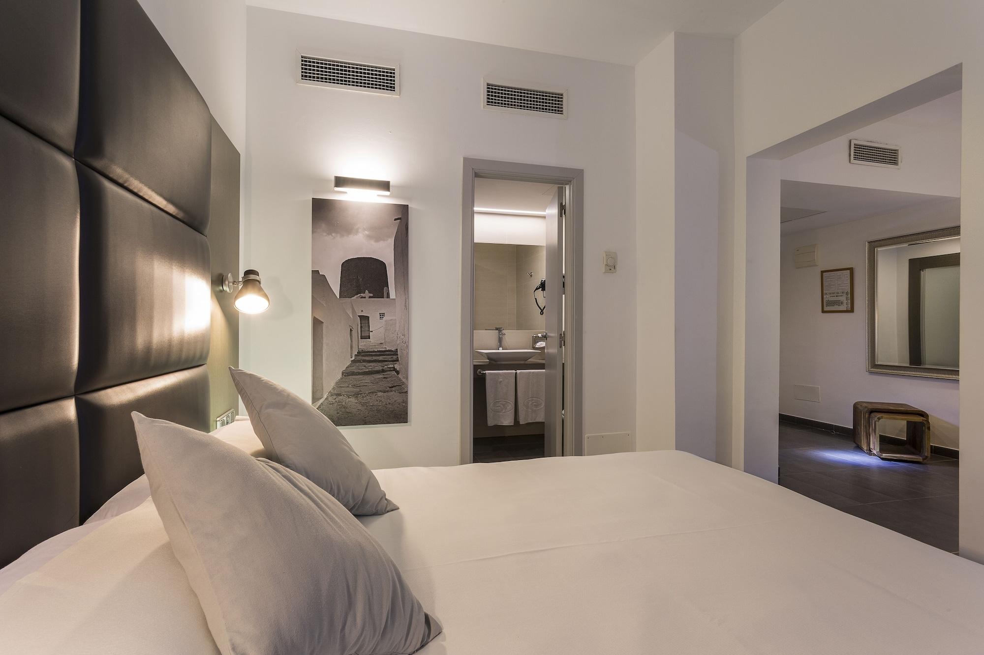 Palladium Cala Llonga - Adults Only 4* Cala Llonga (Ibiza)