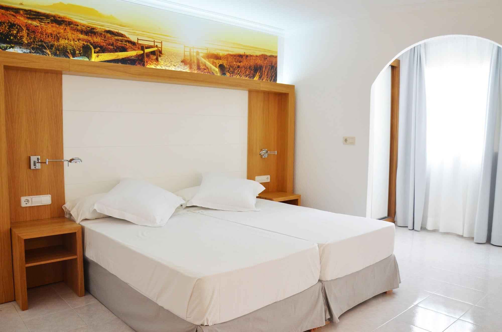 Aparthotel Vibra San Marino San Antonio (Ibiza)