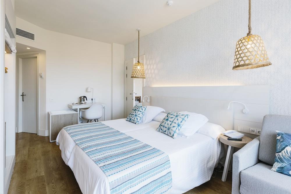 Leonardo Royal Ibiza Santa Eulalia Es Cana