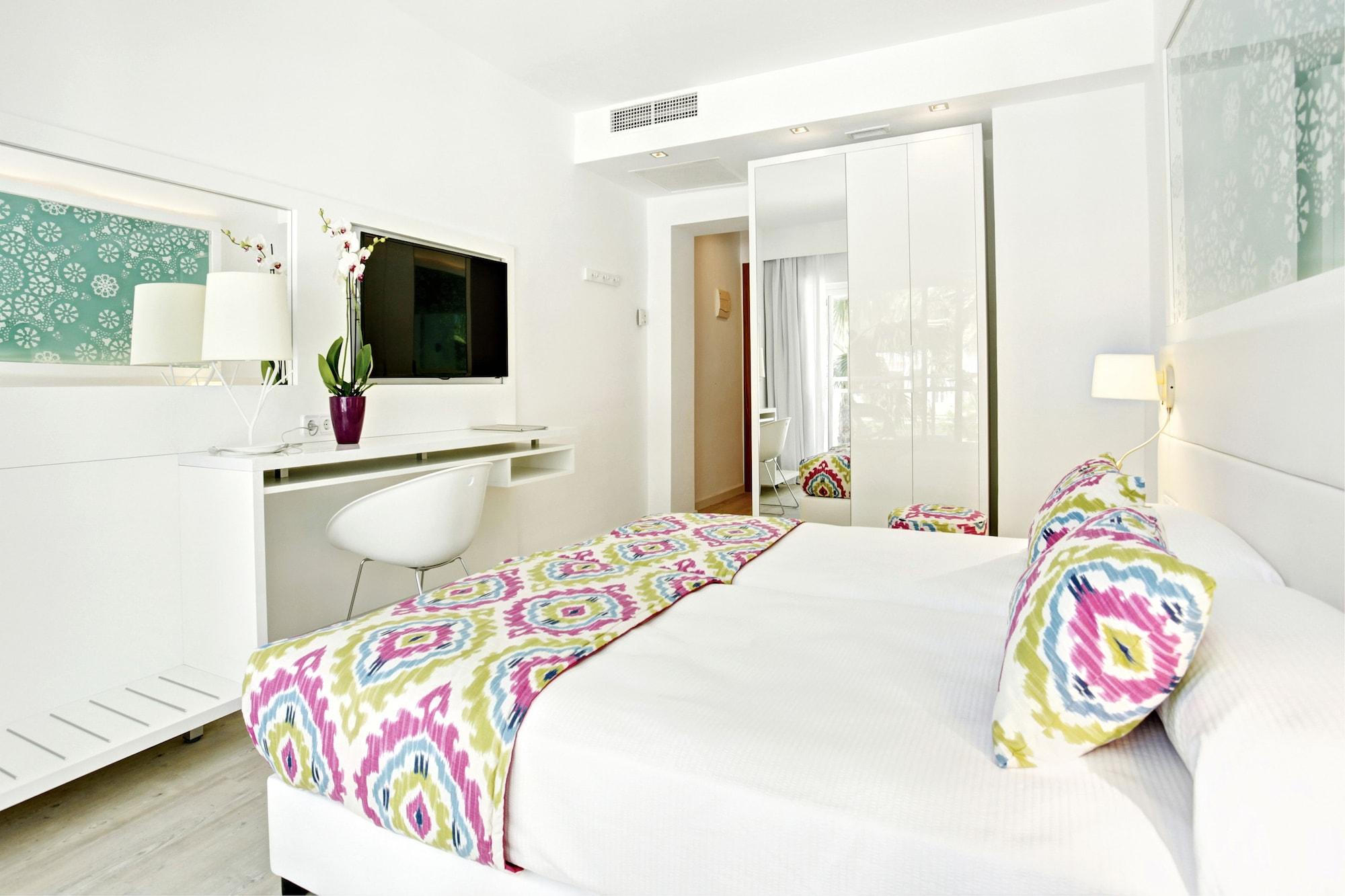 Hotel Grupotel Ibiza - Adults Only Portinatx