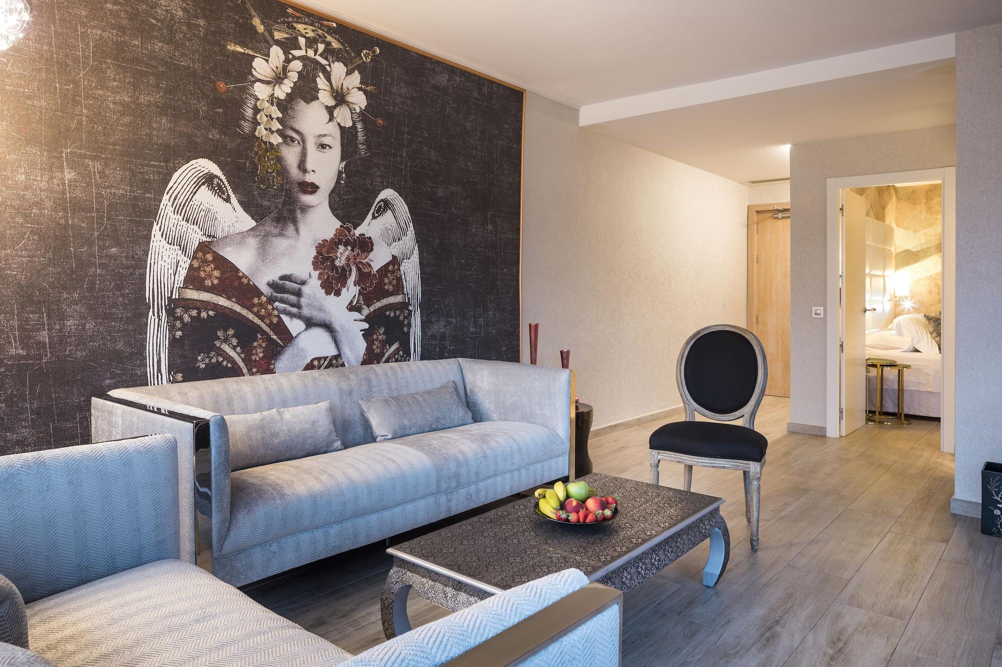 Corso & 4* Ibiza-Stadt