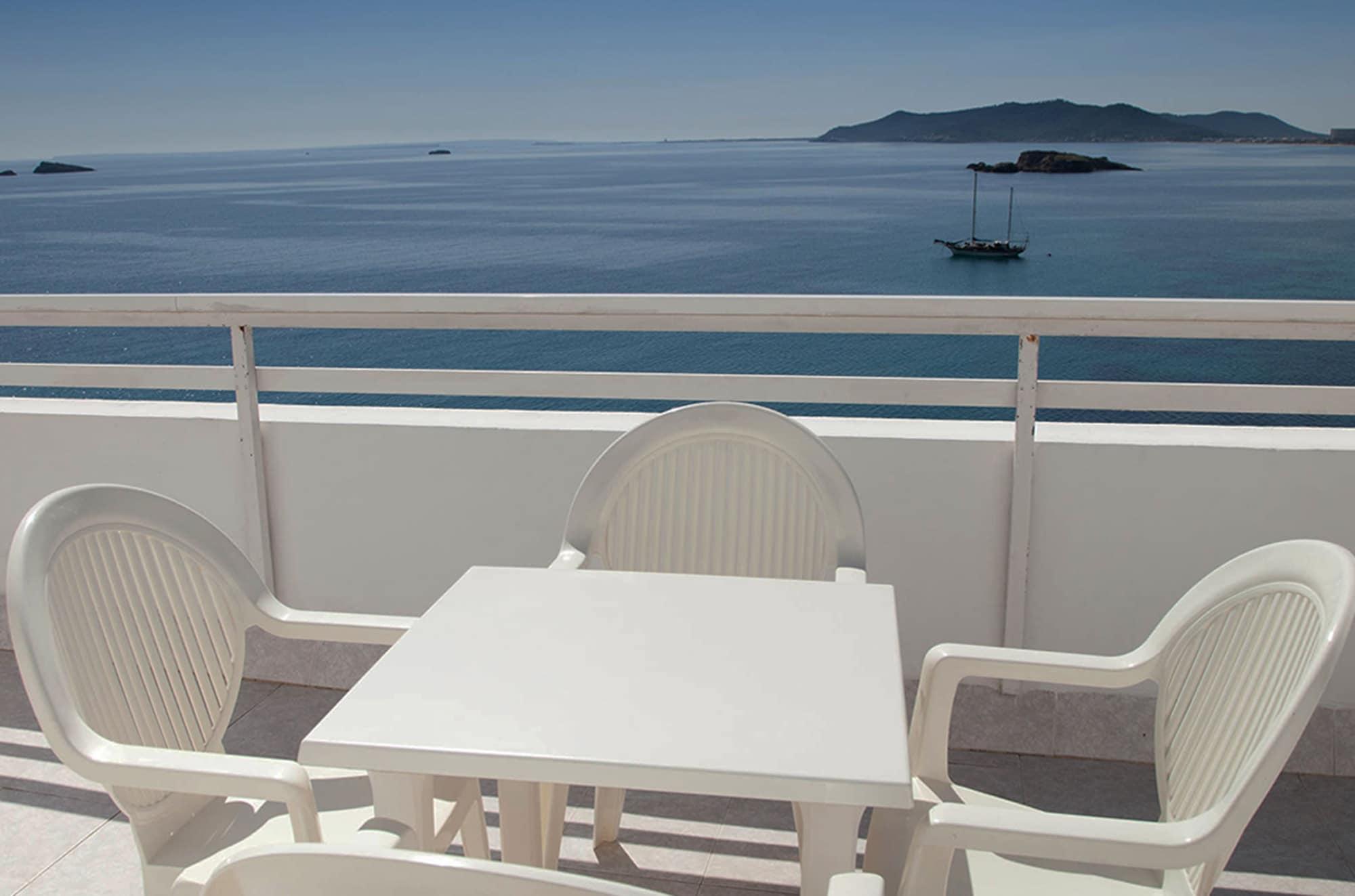 Vibra Lux Mar Apartment