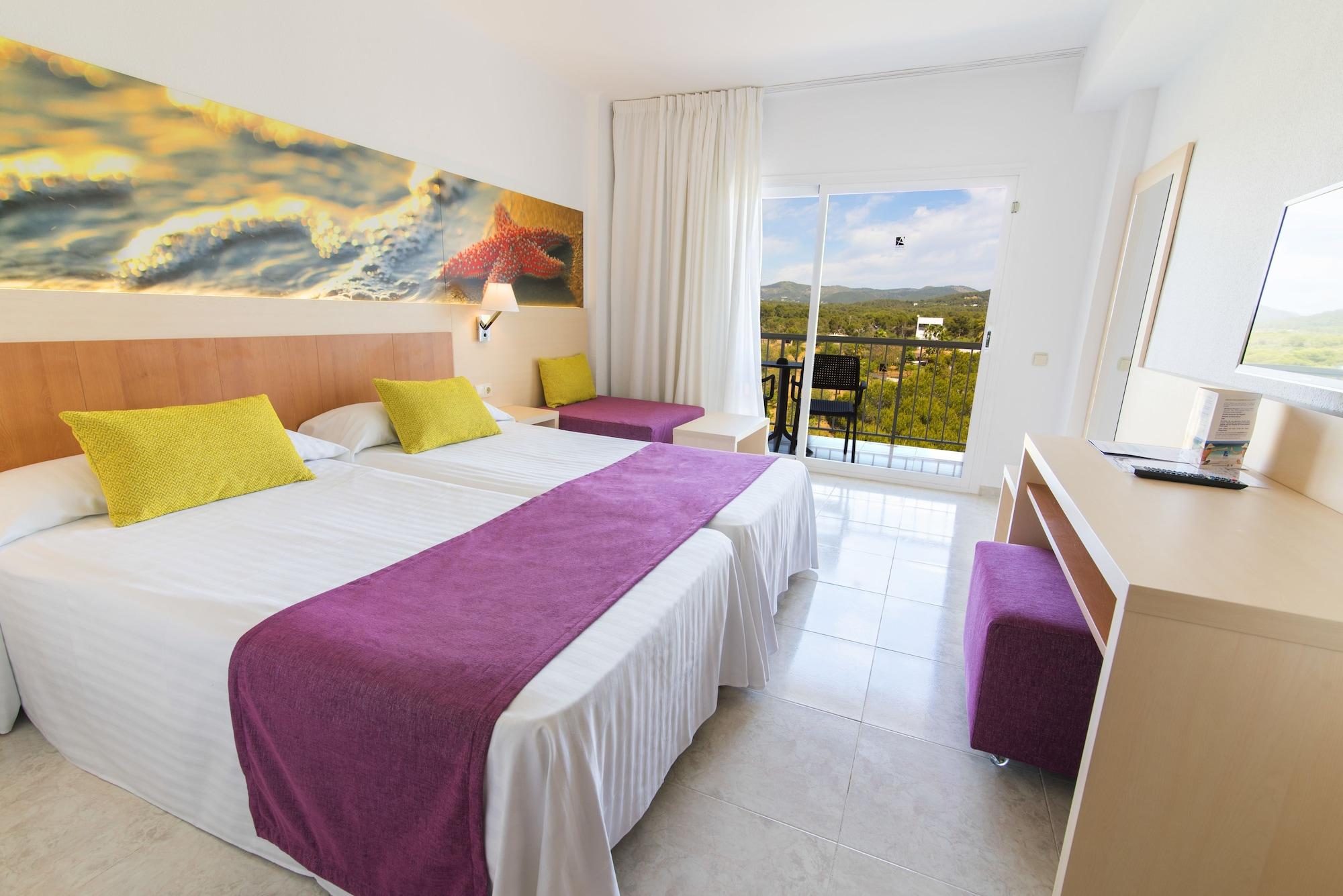 Moon Dreams Coral Hotel 3*
