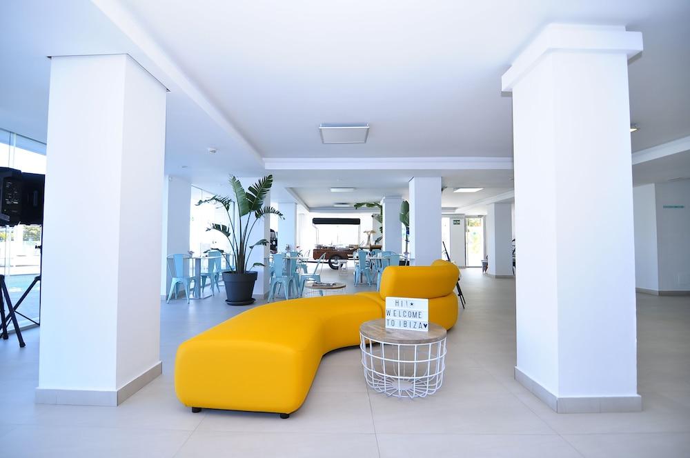 Marina Playa - Adults Only Apartment *