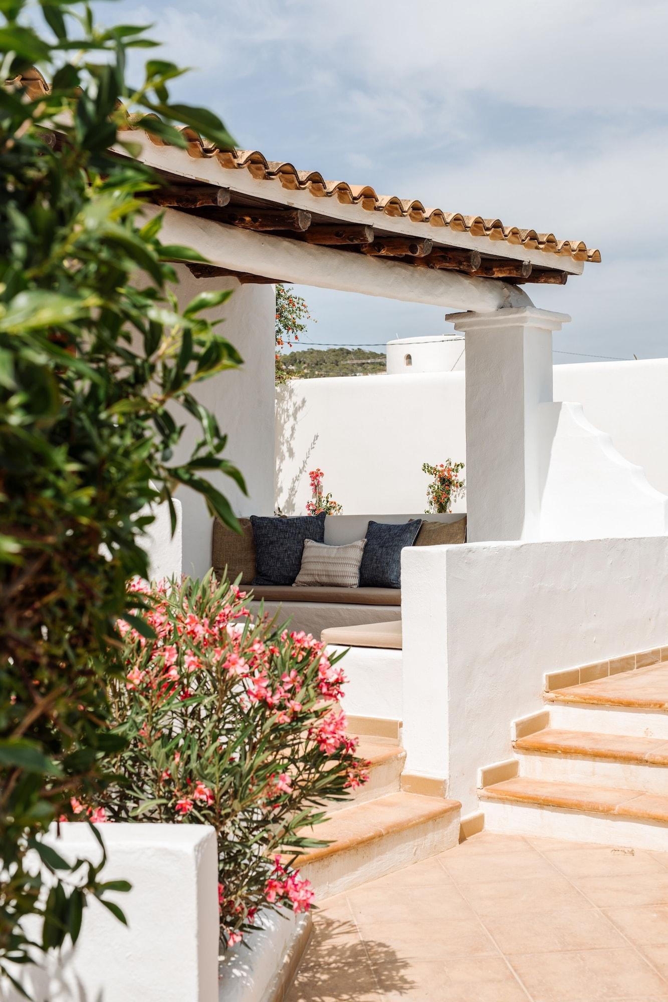 Petunia Ibiza (adults Only) Cala Vadella (Ibiza)