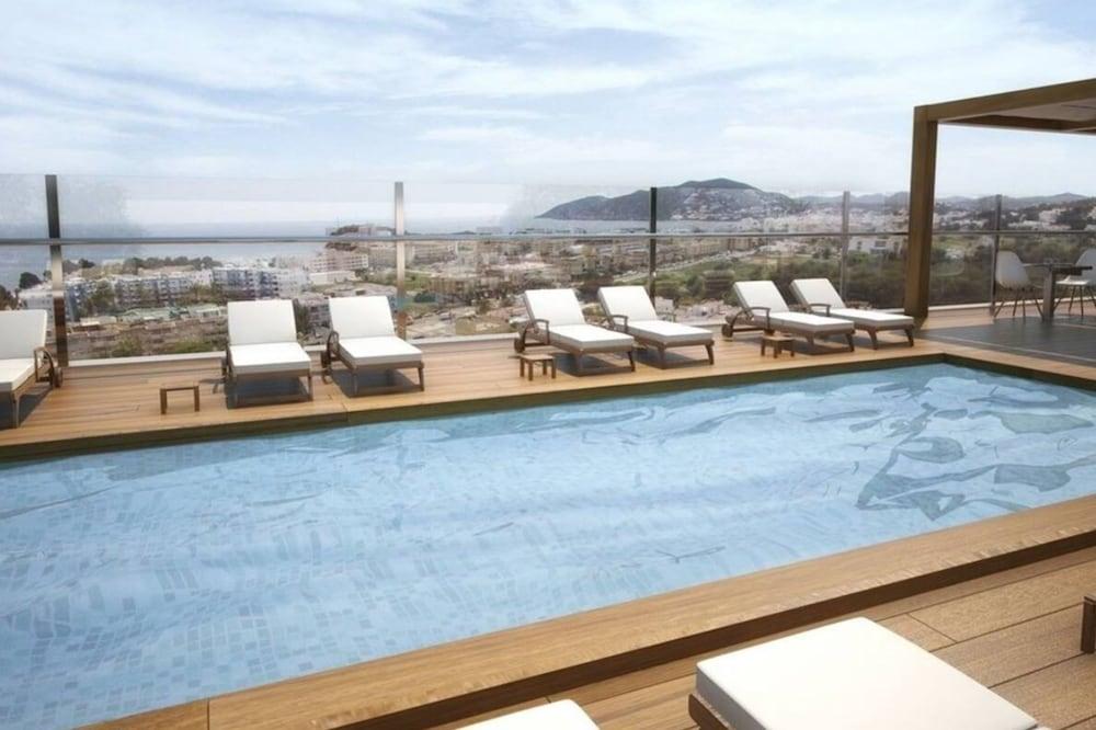 Casa Luis Aparthotel
