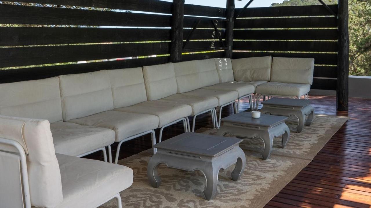 Villa Magnificent Marama In The Midst Of Ibiza's Countryside