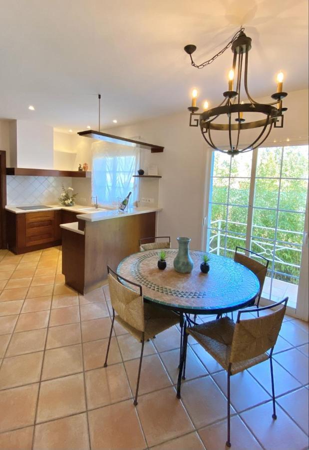 Palmera Villa *