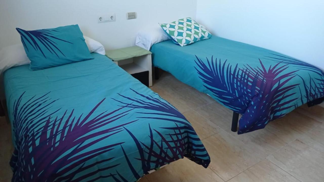 Max Friend's * Ibiza-Stadt