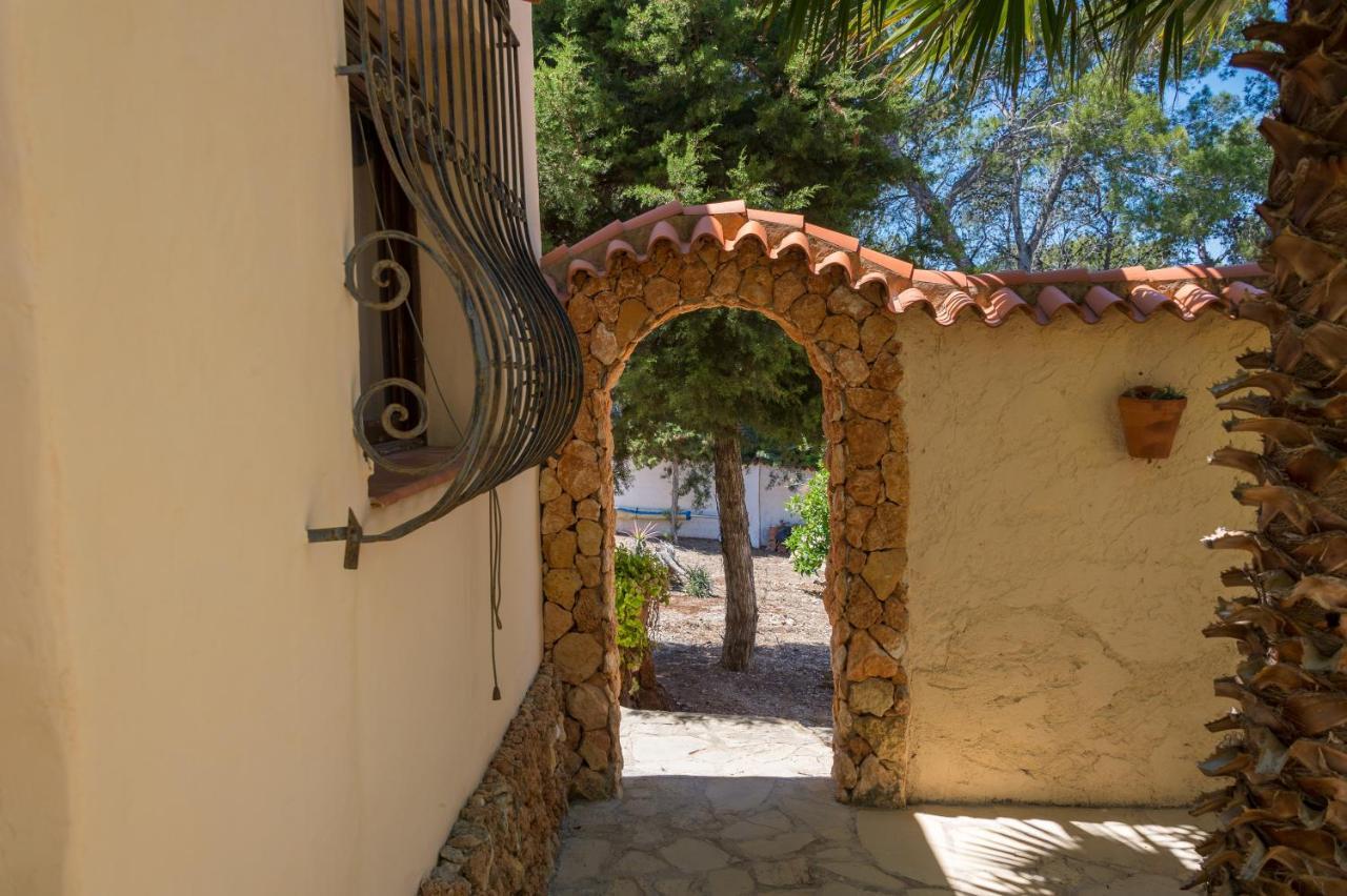 Tres Yucas - La San Antonio (Ibiza)