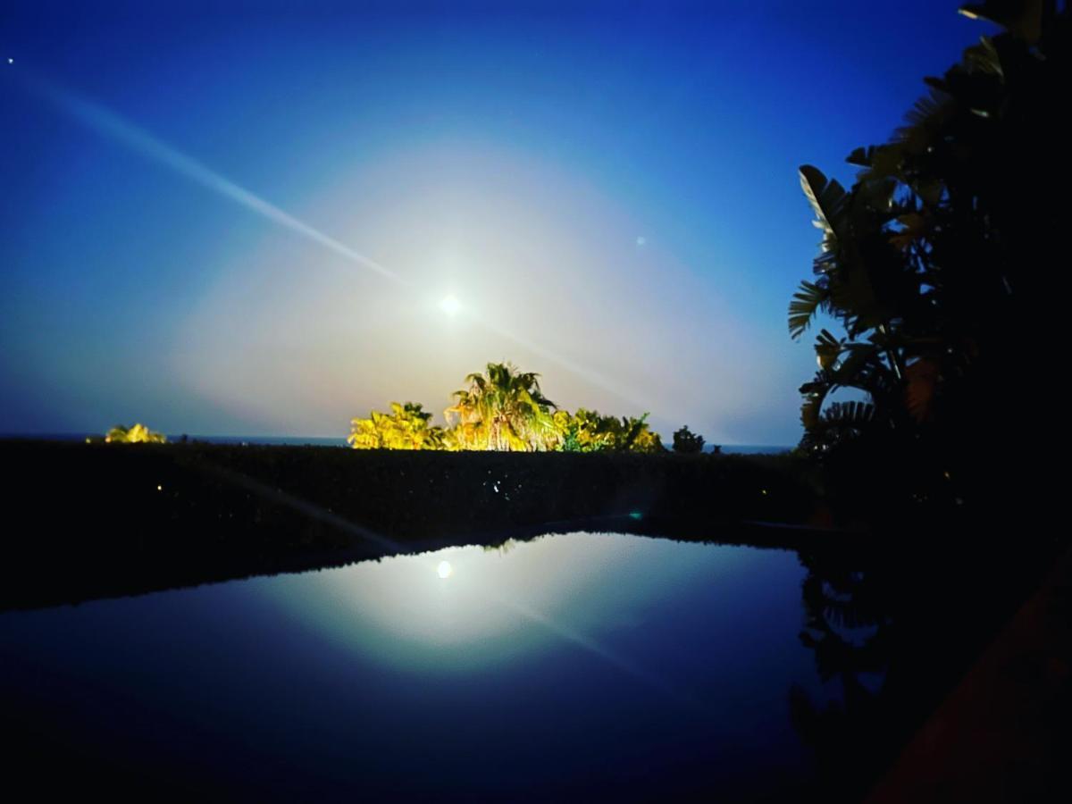 Villa Cap Martinet Mit Beheizbarem Pool