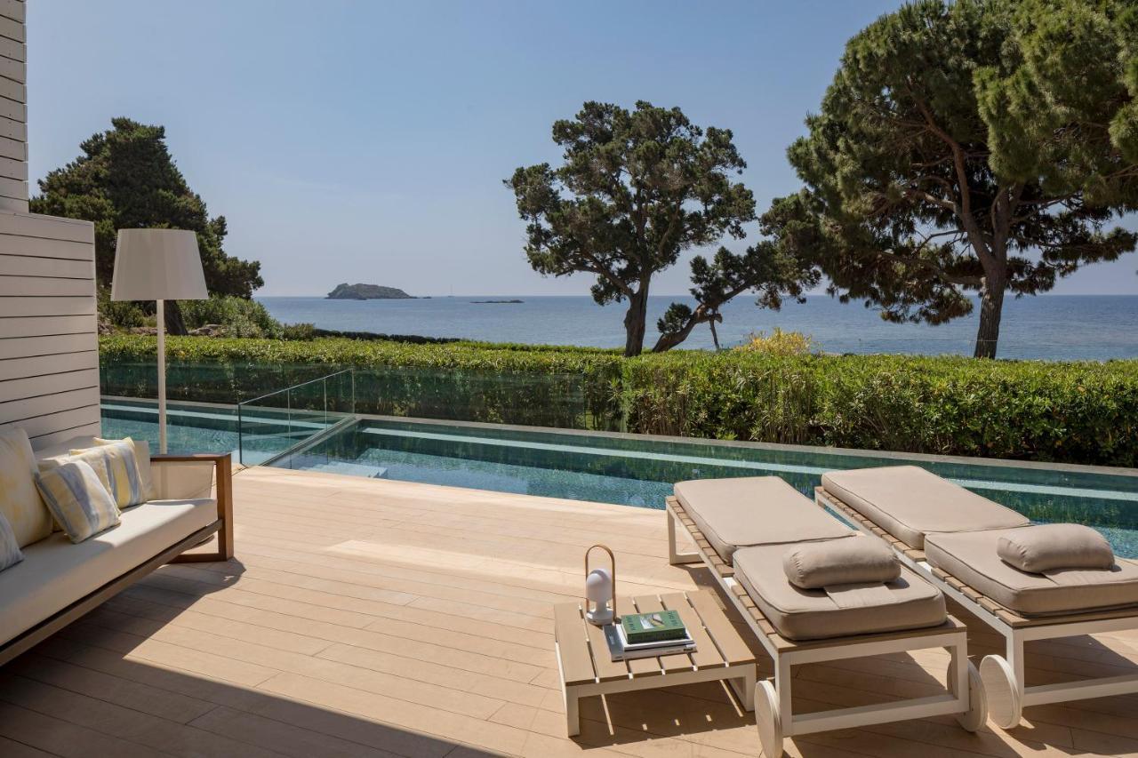 Me Ibiza - The Leading Of The World Santa Eularia des Riu