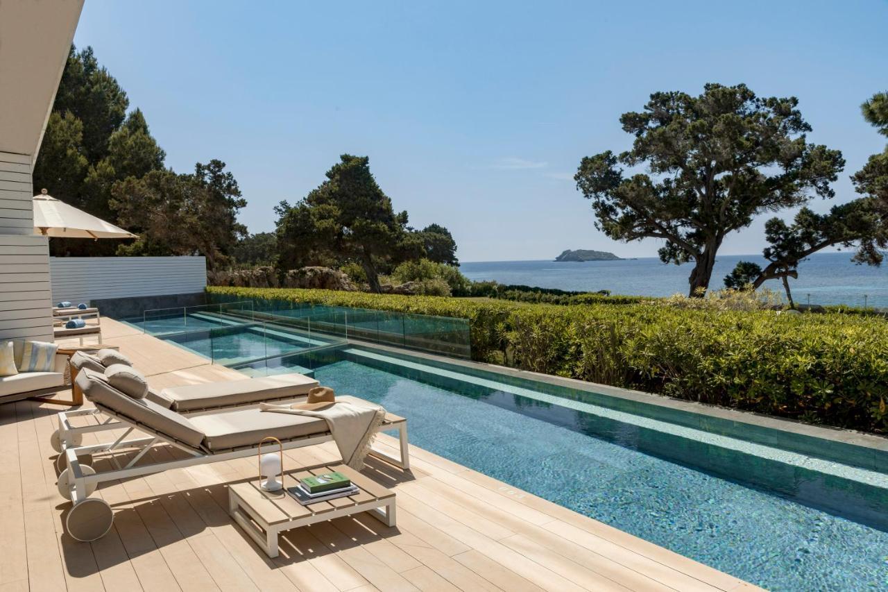 Me Ibiza - The Leading Of The World Santa Eularia des Riu