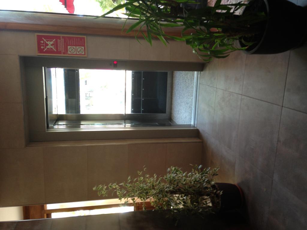 Aparthotel Bahia De San Antonio 2*