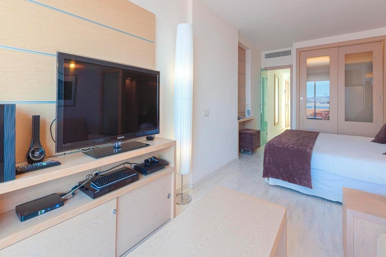 Sirenis Seaview Country Club