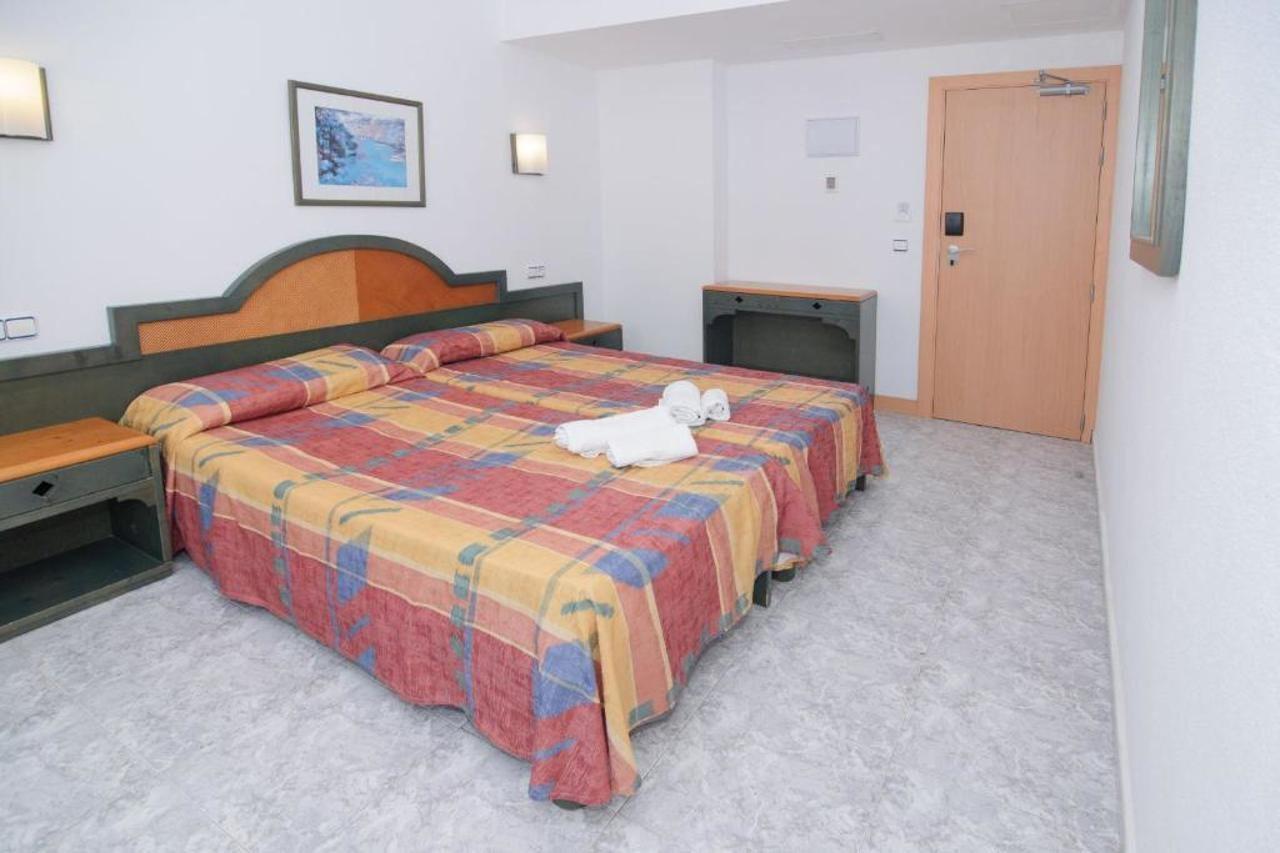 Rosalia Hotel