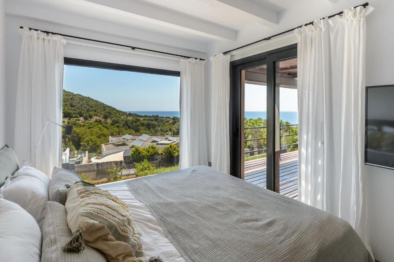 Cap Martinet Mit Beheizbarem Pool Villa