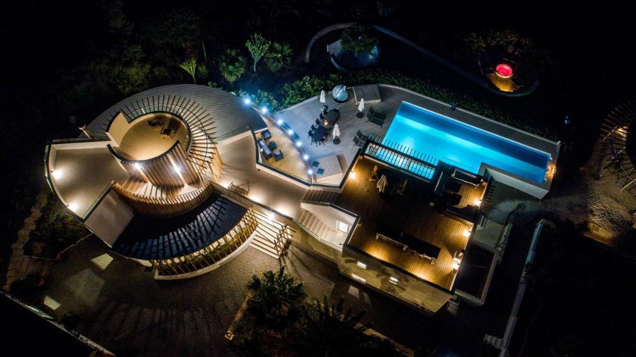Luxury In With Stunning Seaviews Villa Es Cubells