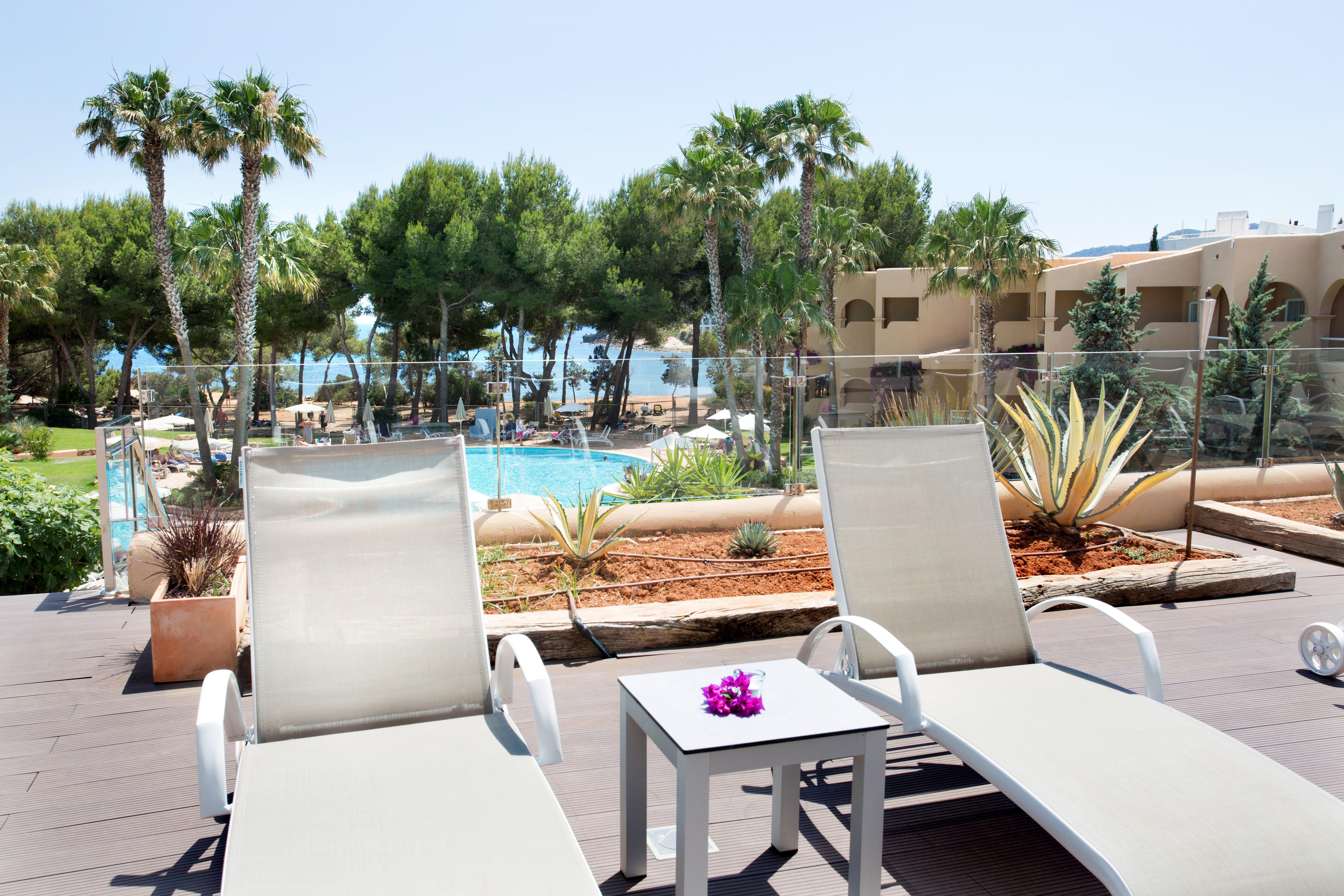 Hotel Grupotel Santa Eularia & - Adults Only 4*
