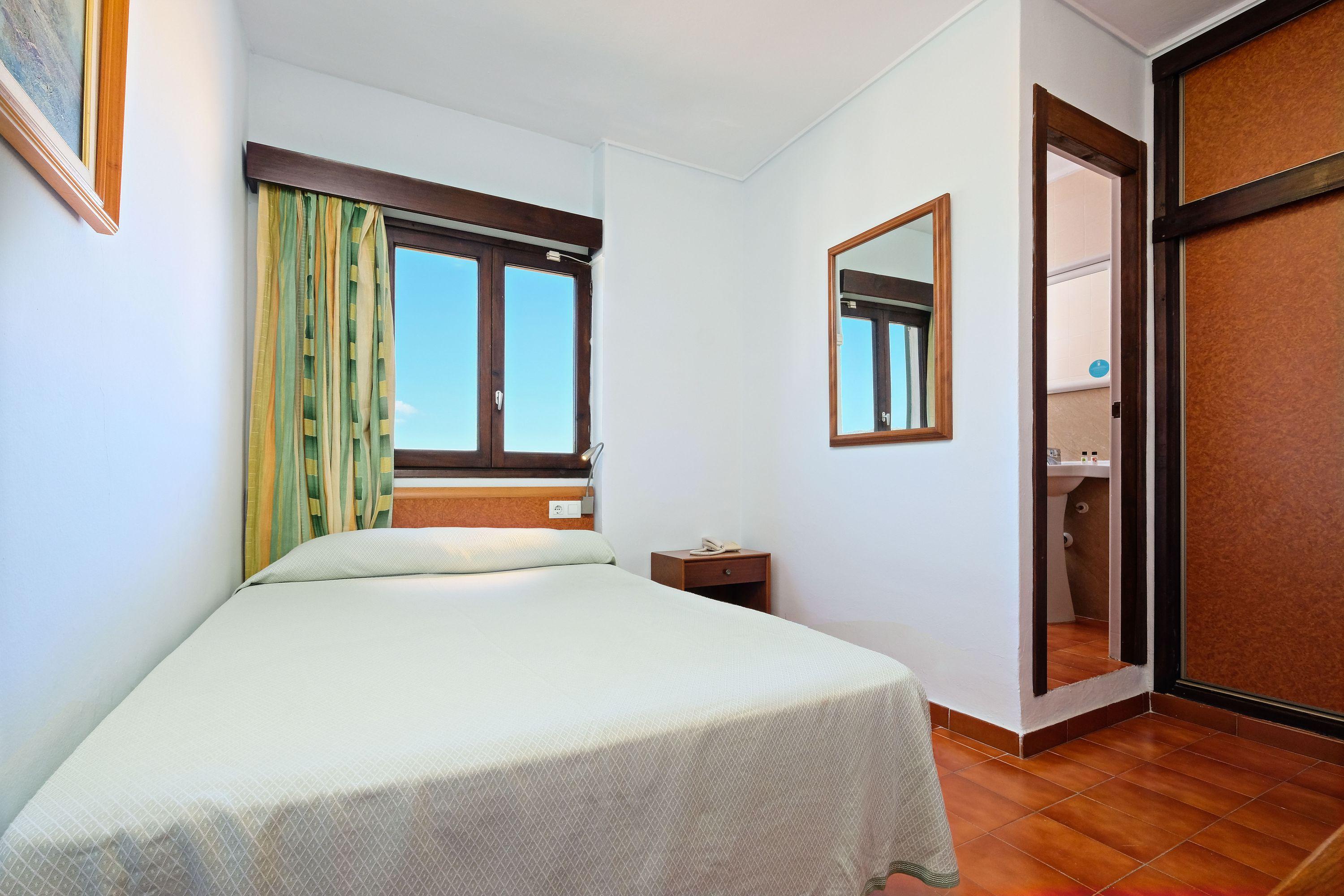 Hotel Azuline Galfi (adults Only) San Antonio (Ibiza)