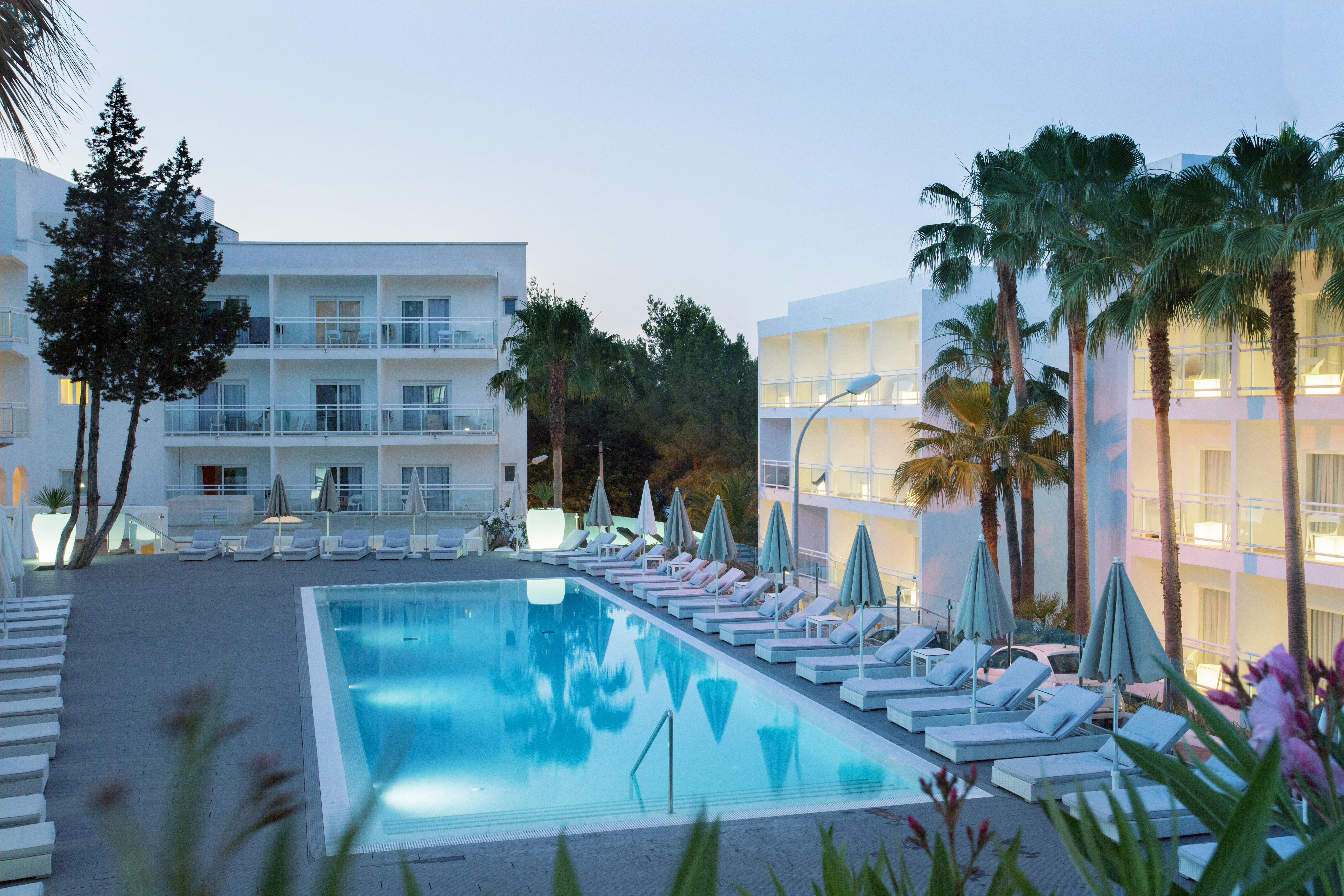 Grupotel Ibiza - Adults Only