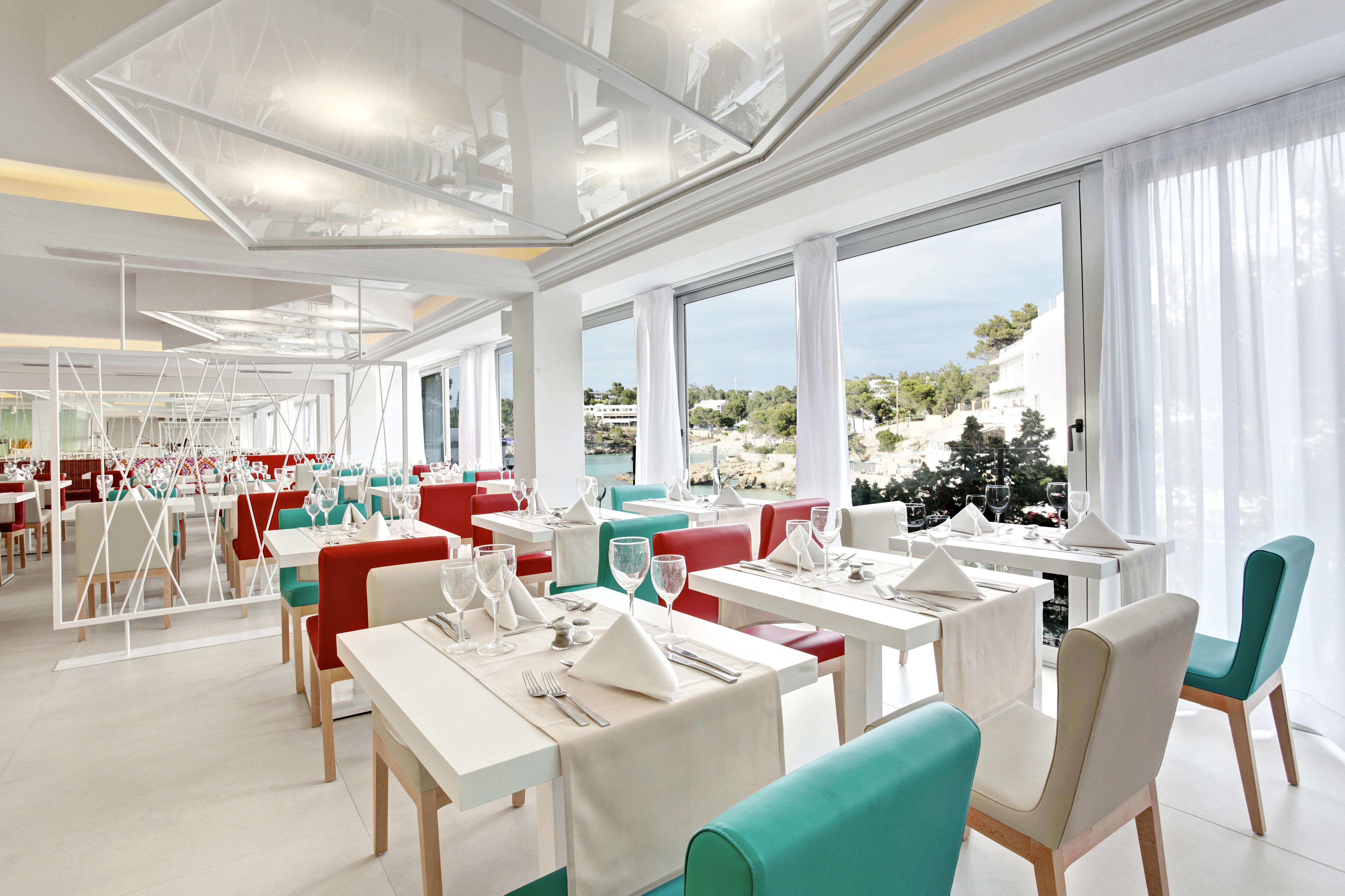Grupotel Ibiza - Adults Only 4*