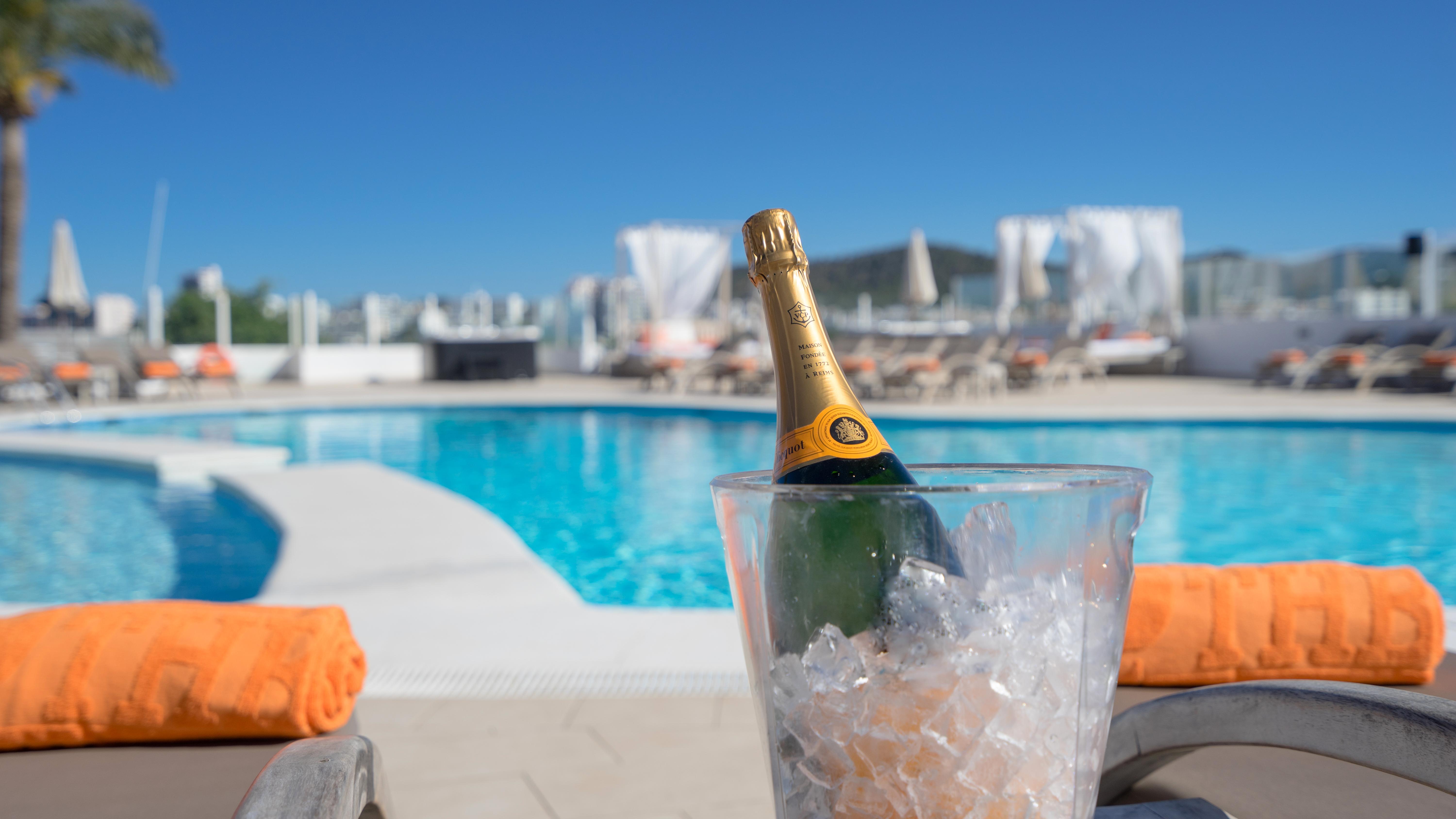Thb Ocean - Adults Only 4*