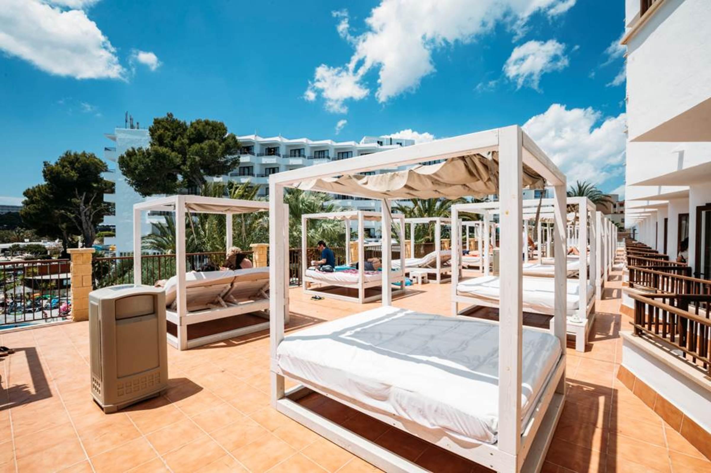 Leonardo Royal Ibiza Santa Eulalia 4*