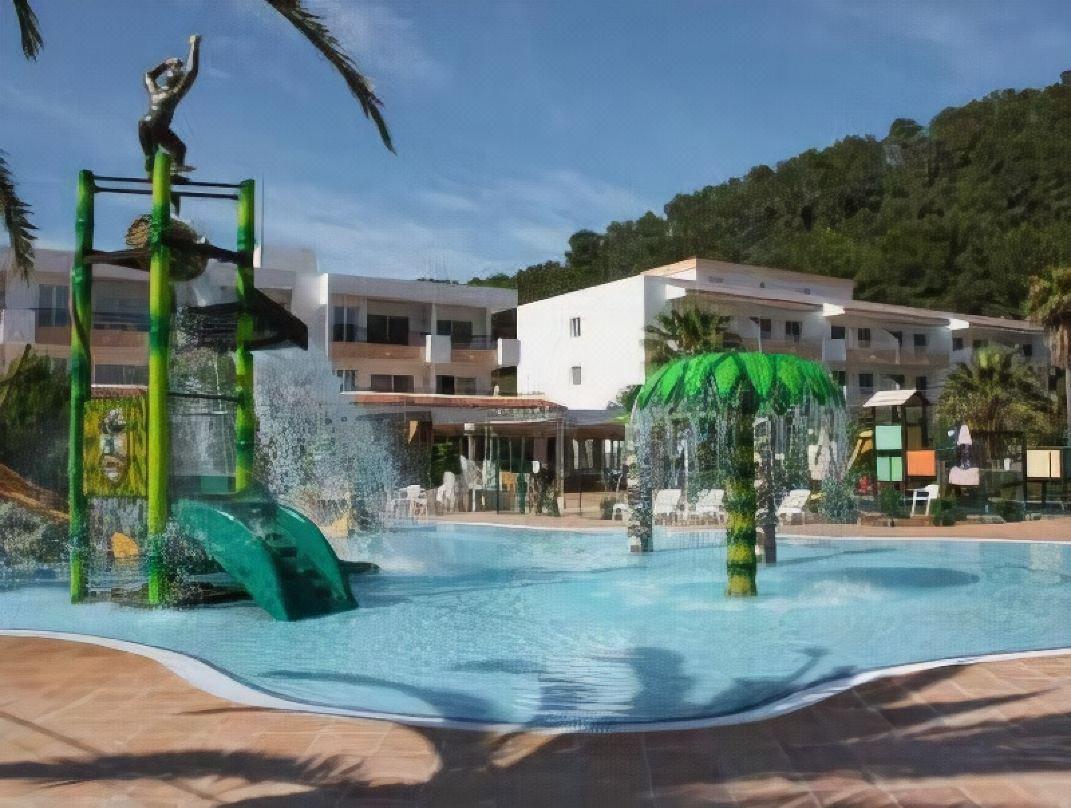 Aparthotel Balansat