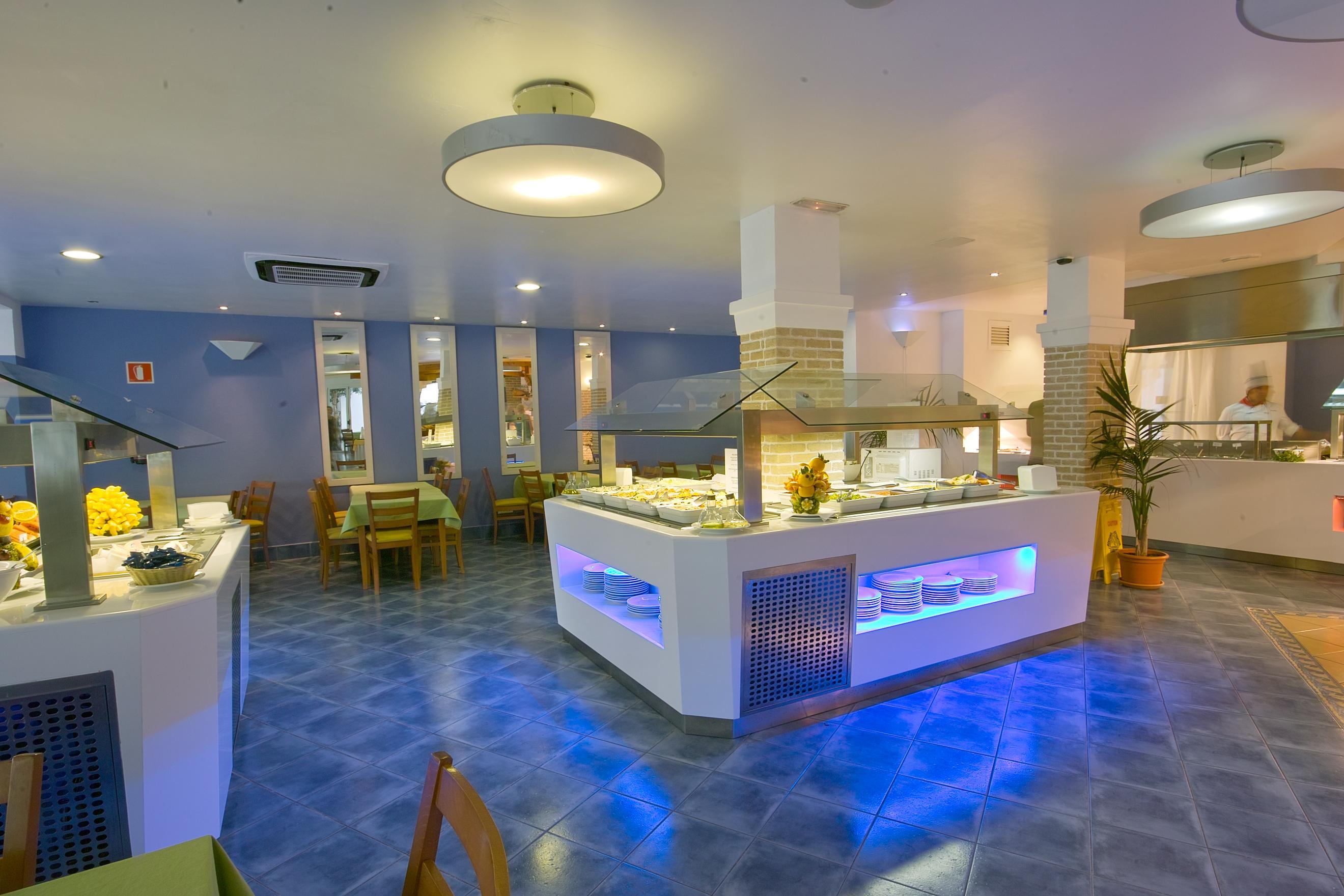 Balansat Aparthotel Port de Sant Miguel