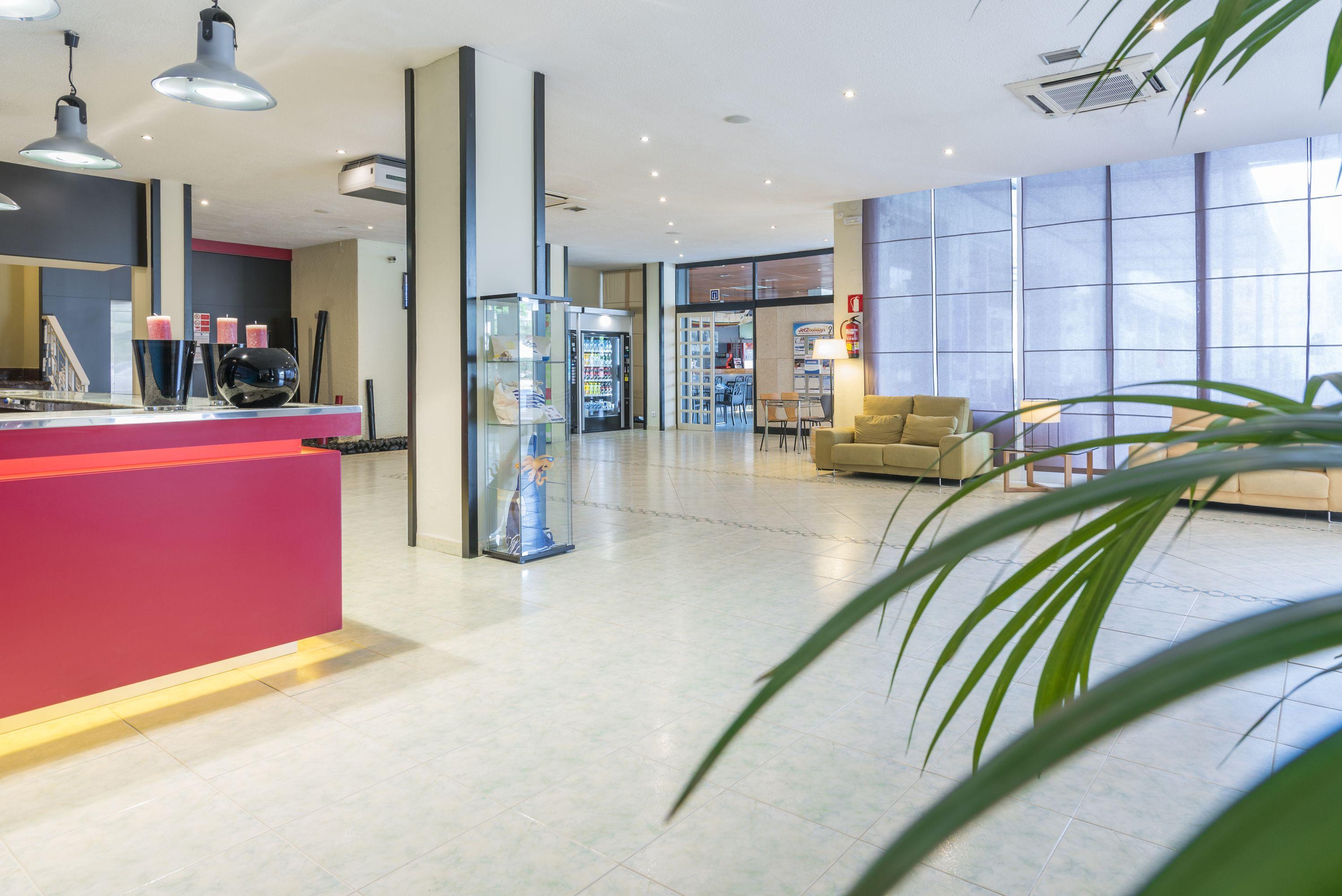 Azuline Pacific Hotel 3*